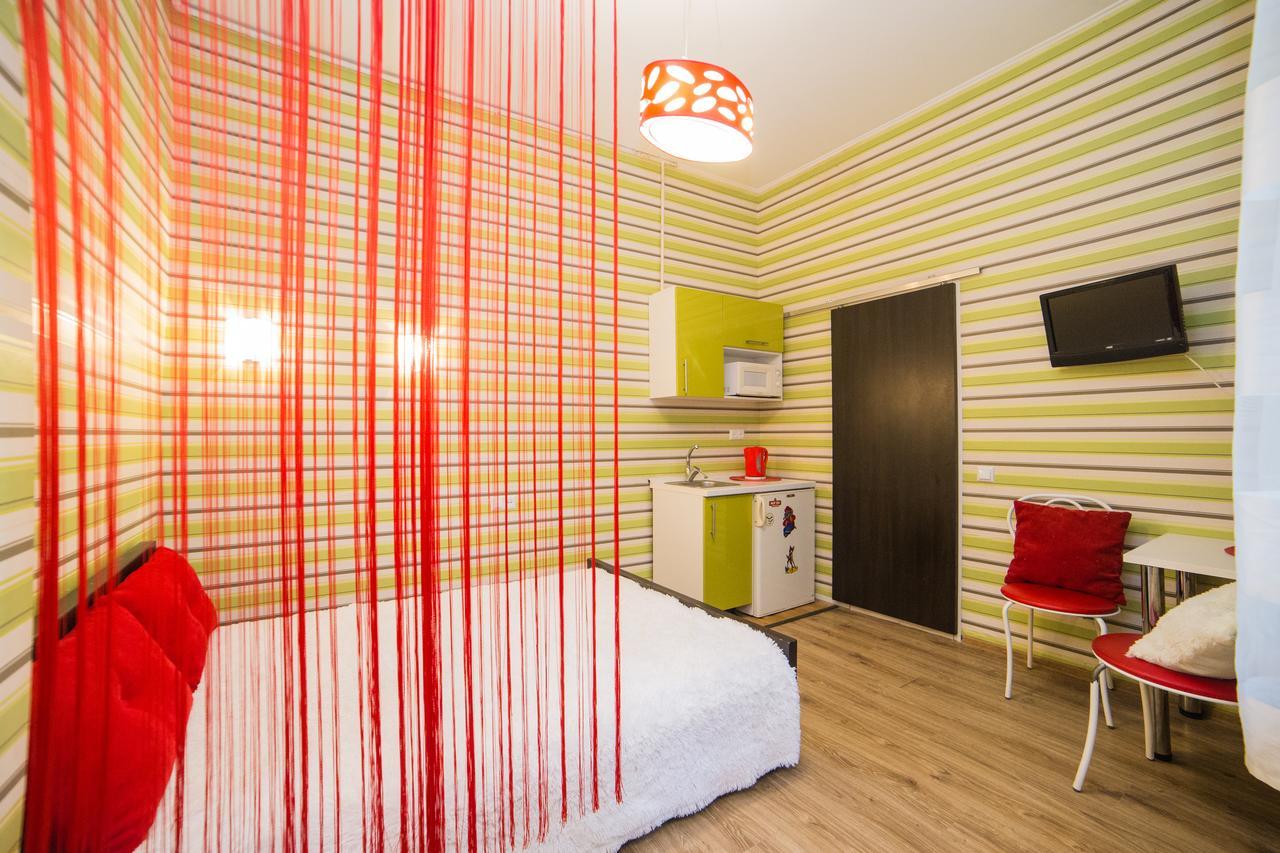 Mini Economy Apartments In The Central Part Of Lviv- Krekhivska 7 エクステリア 写真